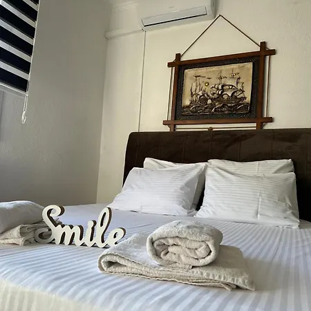 Galaxy Apartment Near Old Brige