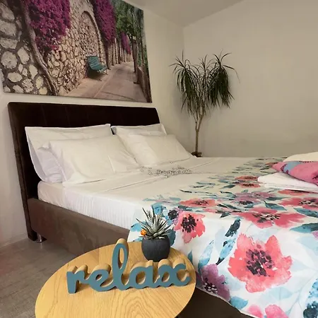 Galaxy Apartment Near Old Brige Mostar