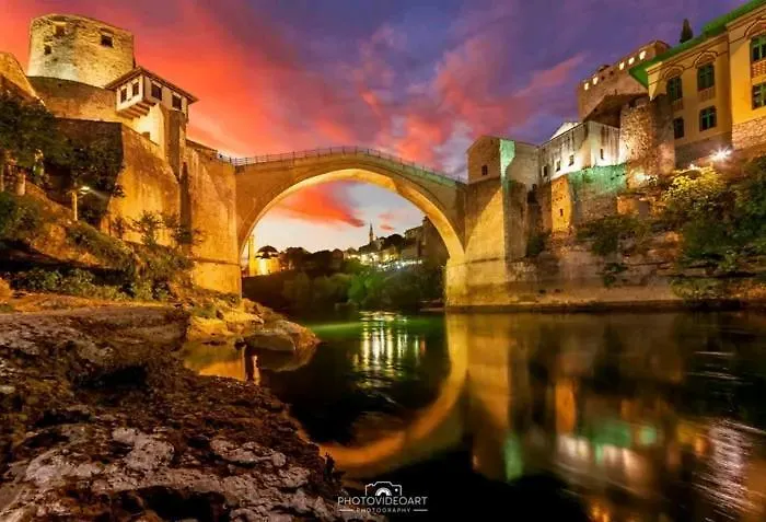 Galaxy Near Old Brige Διαμέρισμα *