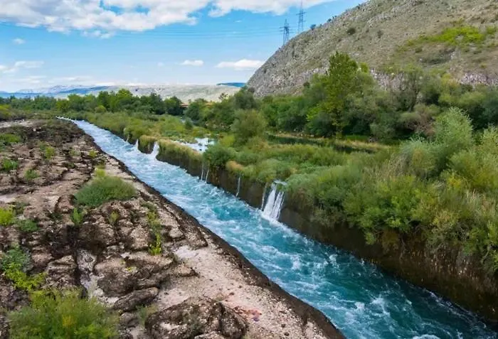 Galaxy Near Old Brige *