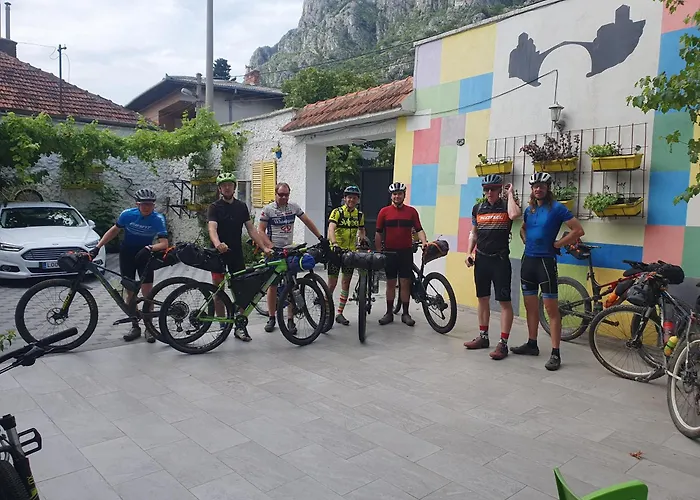 Galaxy Near Old Brige Μόσταρ